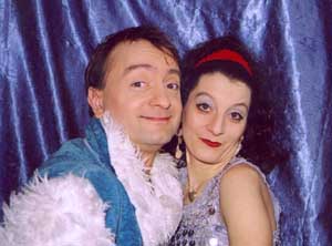 �Dr. Ruslana Onassis-Krupp� und  �Horst Blue�