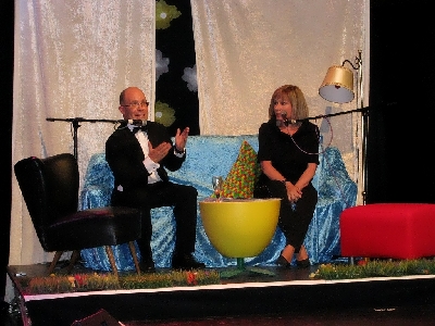 Herr Schmid und Mary Roos Herr Schmid und Mary Roos
