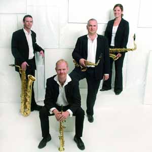Vierfarben Saxophon