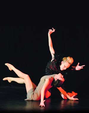 Delattre Dance Company, Tom Ray