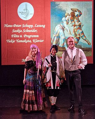 Saskia Schneider, Yukie Yamakata, Hans-Peter Schupp 